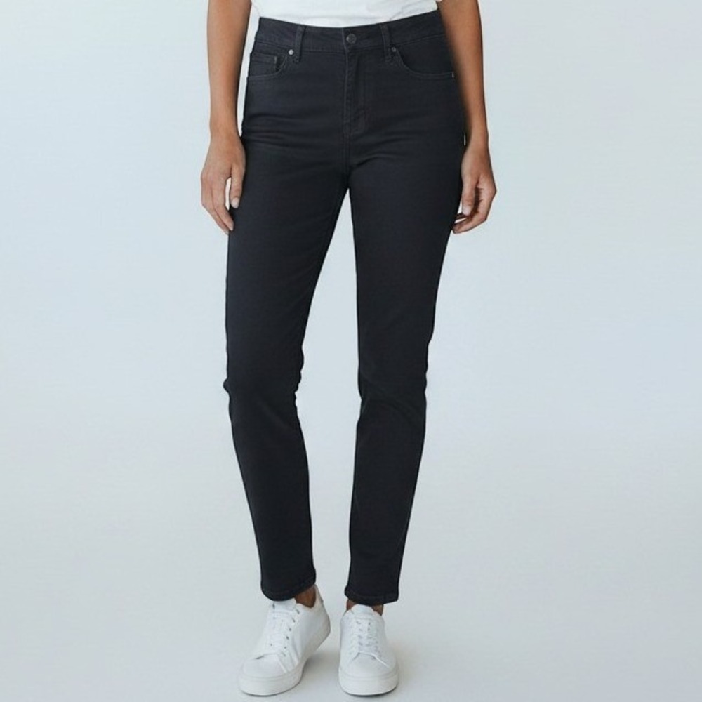 Eddie Bauer Slightly Curvy Slim Straight Pants Women 12 Blue Stretch Casual Navy